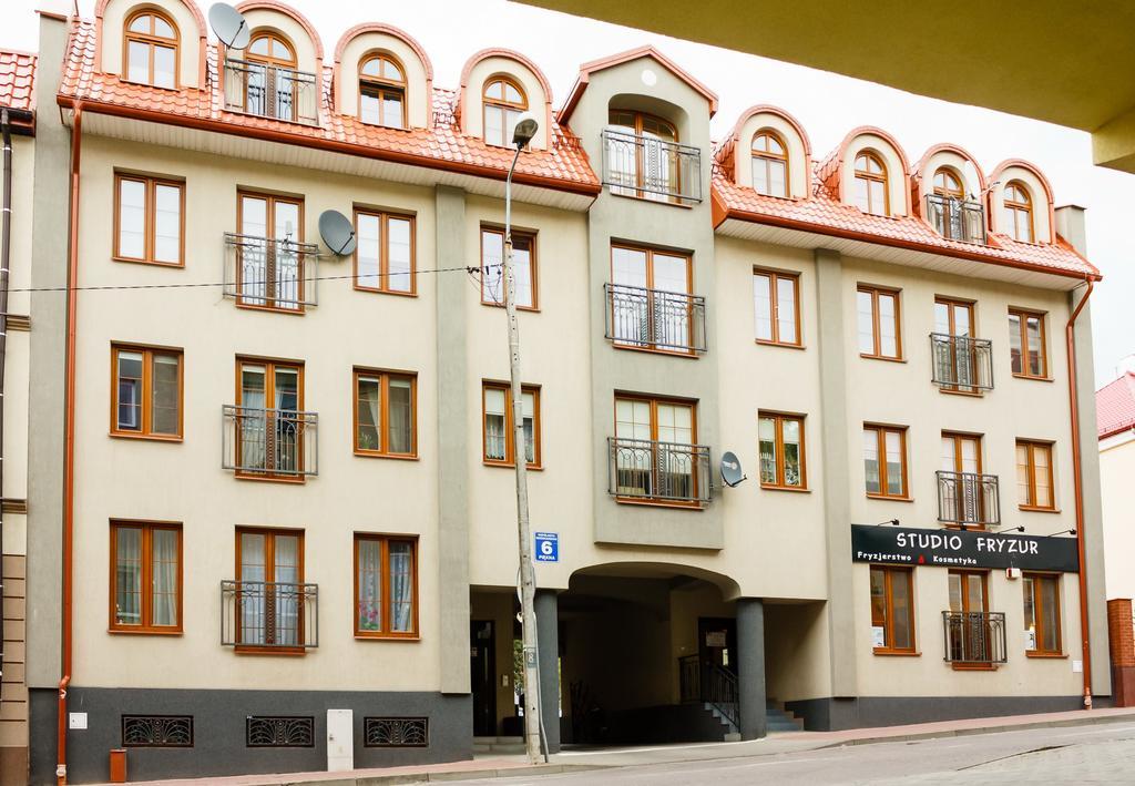 Piekna Apartments White Lomza Ngoại thất bức ảnh